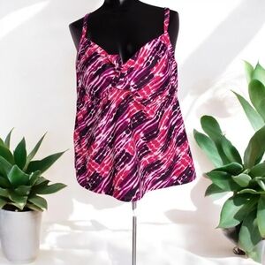 SHORE CLUB PINK‎ AND PURPLE SWIMSUIT TOP SIZE 18 NWT